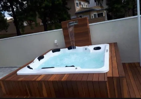 Spa Com Hidro 7 lugares Copacabana / Aquecedor e Cromoterapia; Completa