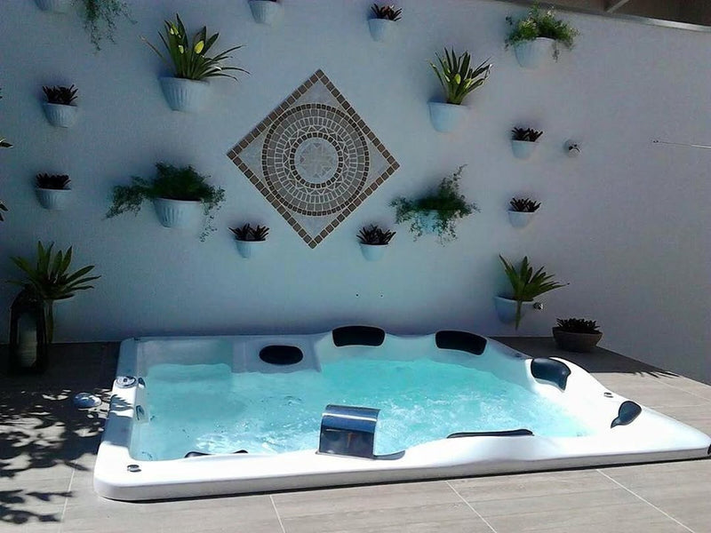 Spa Com Hidro Aquecedor e Cromoterapia – Já Vai Montado